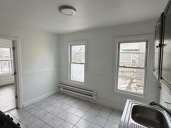 4th image of 140 Inslee Pl #3B