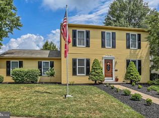 2731 S Rosegarden Blvd, Mechanicsburg, PA