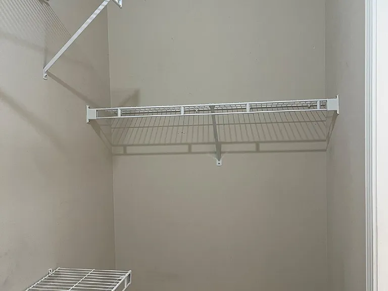 7529 Kemberton Ct — Photo 14