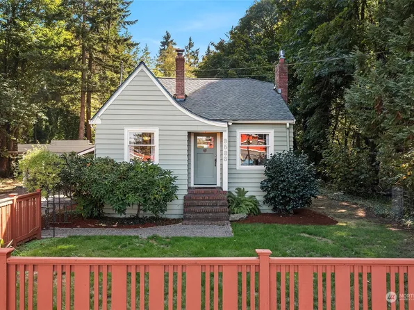 9533 SW 204th Street, Vashon, WA 98070