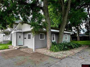 519 Carney Ave, Mankato, MN 56001