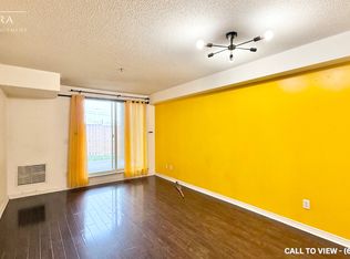 684 Warden Ave #120, Toronto, ON M1L4W4