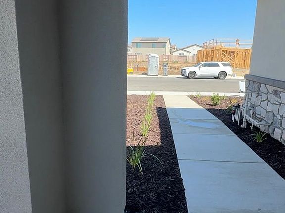 5th image of 2220 Moscadello St #Adu
