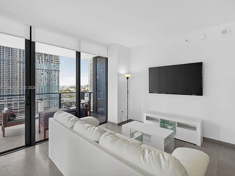 68 SE 6th St #1702 — Photo 12