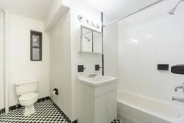 Rented by City Connections Realty