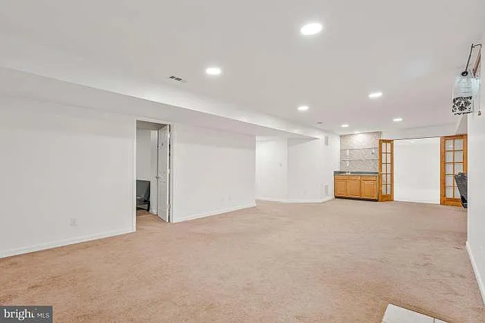 10491 Manns Harbor Ct — Photo 8