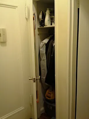 Rented by Aysaac Allen LLC | media 32