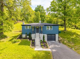 933 Boyce Rd, Bridgeville, PA 15017