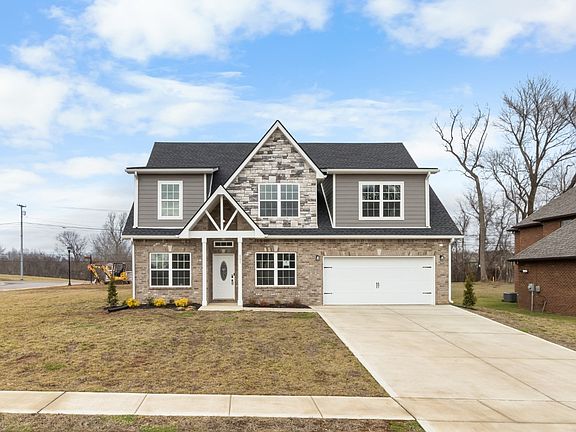 3rd image of 301 Bluebell Dr