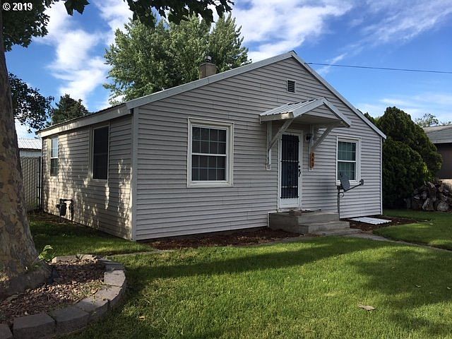 1st image of 440 W Wood Ave