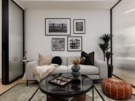 4th image of 2471 Saint George St #406