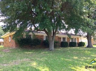 310 Cedar St, Mount Pleasant, TX 75455