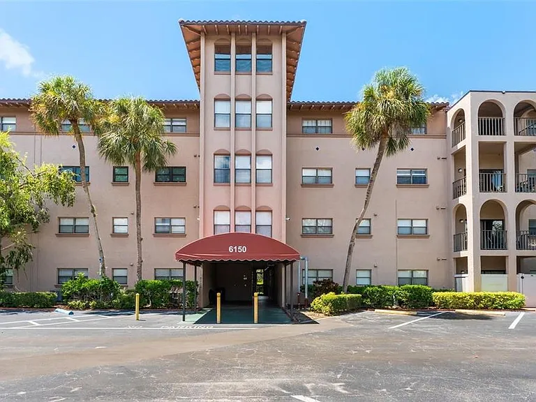 6150 Gulfport Blvd S #514 — Photo 2