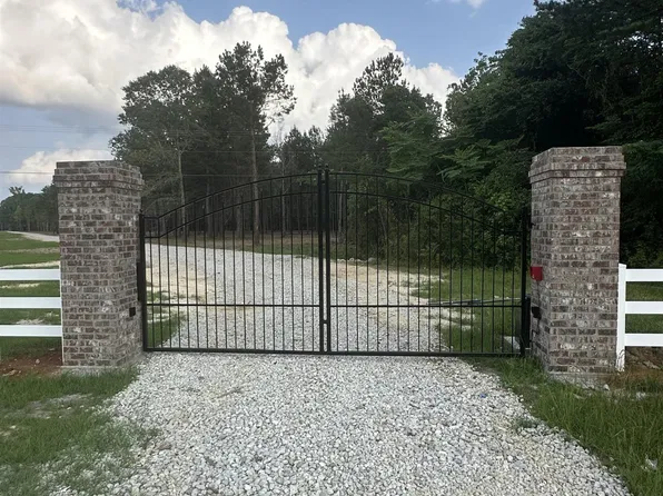 38836 State Highway 16, Denham Springs, LA 70706
