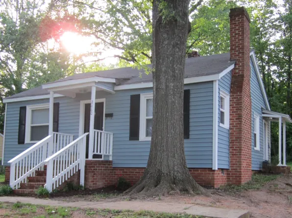 2660 Revolution Park Dr, Charlotte, NC 28208