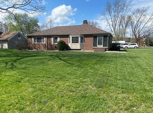 950 Southview Dr, Indianapolis, IN