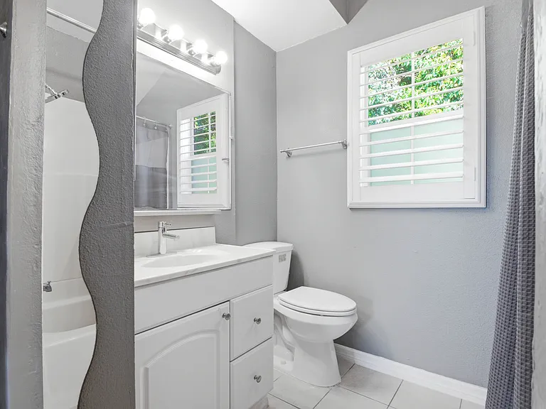 163 W Klosterman Rd — Photo 19
