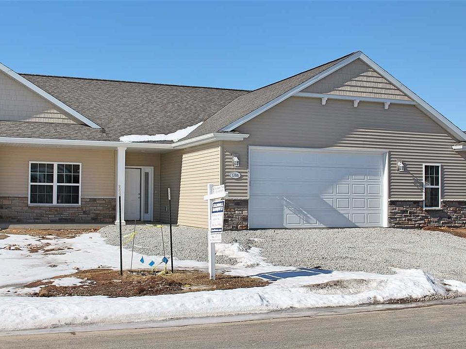 1st image of 1786 Cottagewood Dr Unit 3-4