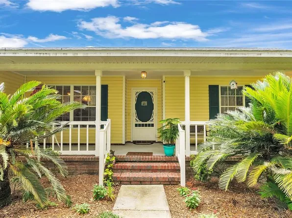 23 Oakwood Rd, Winter Haven, FL 33880