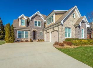 6225 Dry Canyon Ln, Hixson, TN 37343