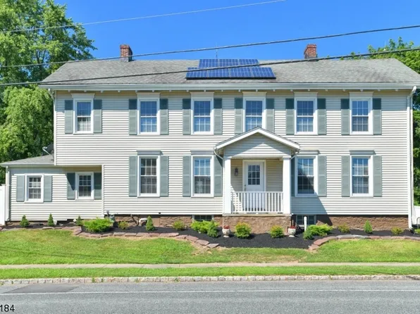26 Clover Hill Rd, Raritan Twp., NJ 08822