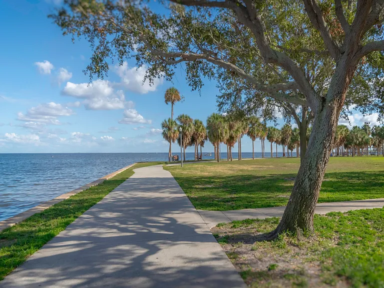Downtown St. Pete | Vinoy Park
