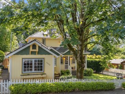 7040 SW 31st Ave, Portland, OR, 97219