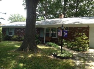 420 Garrison Pl, Virginia Beach, VA 23452