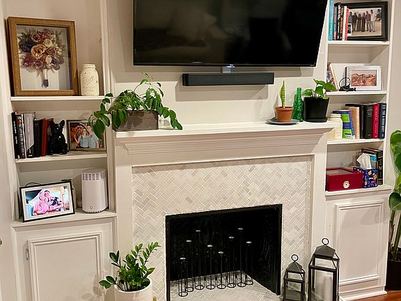 5th image of 1702 W Girard Ave #1