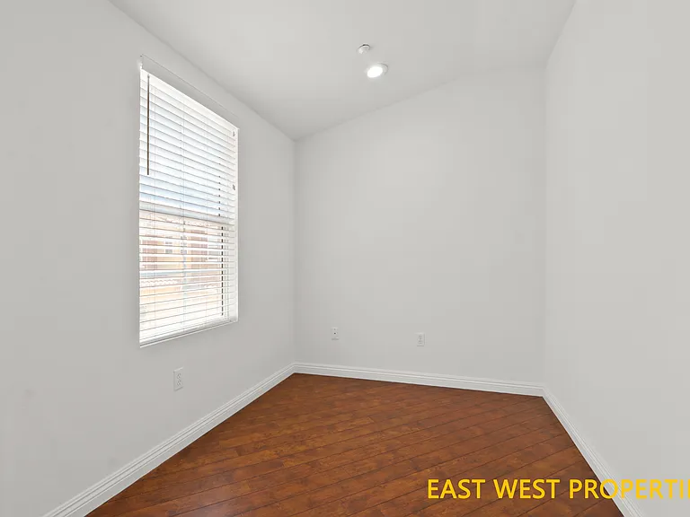 2200 Timberwood — Photo 17
