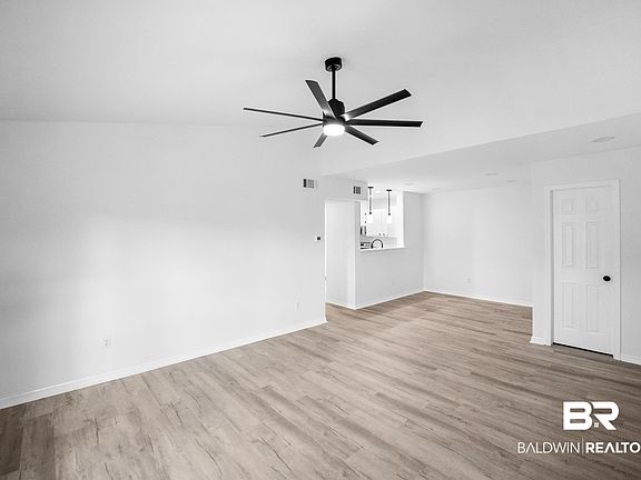 5th image of 6194 State Highway 59 APT C7