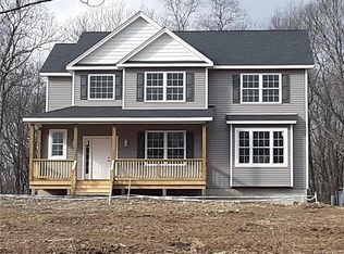 2 Connors Rd, Middletown, NY 10941