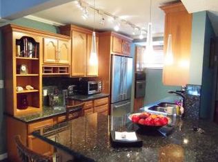 8340 Harding Ave APT 501, Miami Beach, FL 33141