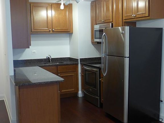 3rd image of 428 S Scoville Ave Frnt 2A