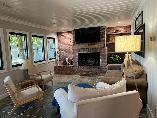 454 Cove Dr — Photo 9