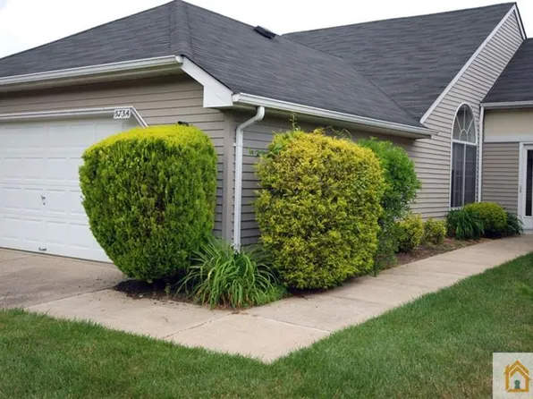 573 Nutley Dr #A, Monroe Township, NJ 08831