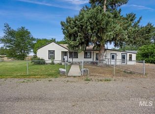 418 S Date St, Shoshone, ID 83352