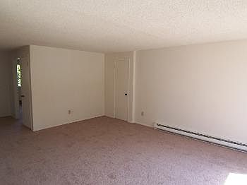 4th image of 5607 204th St SW