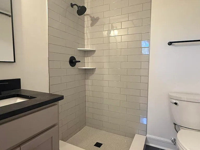 747 S 5th St #12 — Photo 13