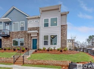 1424 Winding Stream Rd #1, Charlotte, NC 28206