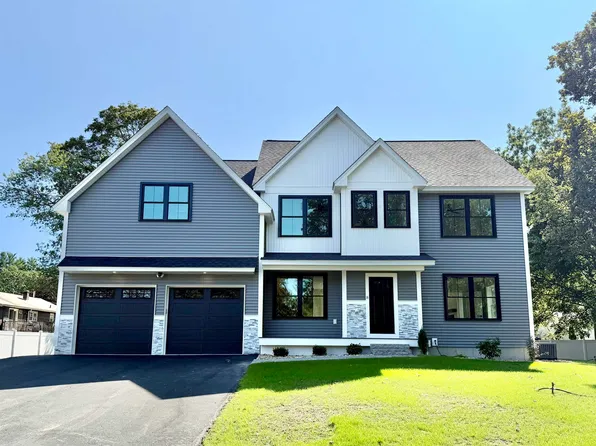 8 Senter Street, Salem, NH 03079