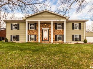 516 Kerfoot St, East Peoria, IL 61611