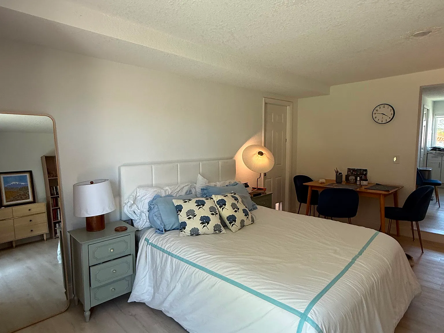 Studio, 450 sqft, $1,600 — Photo 2