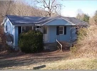 56 Old Quaker Rd, Galax, VA 24333