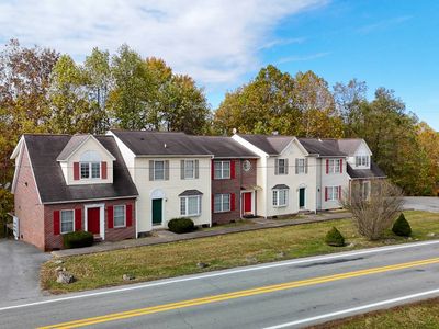 746 Days Dr #4, Sutton, WV, 26601