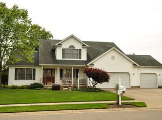 3602 Shepherd St NW, North Canton, OH