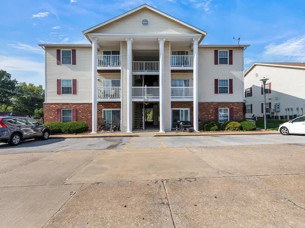 3115 Edwards Pl APT 304, Maryland Heights, MO 63043