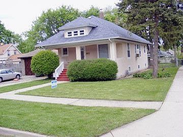 2nd image of 313 Perry St