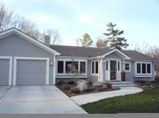 6010 W 62nd St, Mission, KS 66202