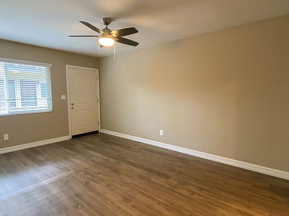 5th image of 4233 Euclid Ave #4235